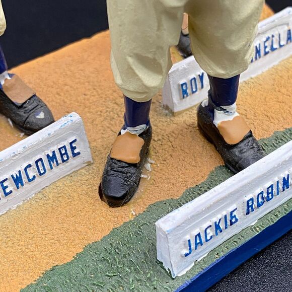 Dodgers Legends Statue – Robinson, Campanella, Newcombe - Picture 7 of 9